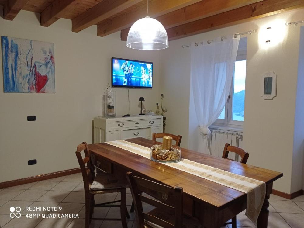 Casa Delle Api Apartment Pisogne Ngoại thất bức ảnh